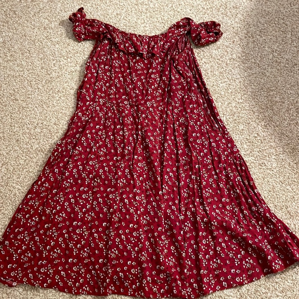 Hem and Thread off-the-shoulder sundress